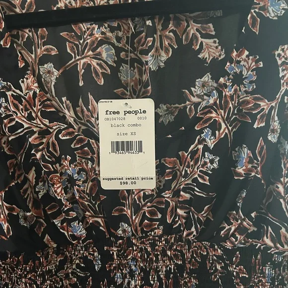 Free People Top NWT  Floral Combo  Print Long Sleeve 5 Button Cuff. - Picture 5 of 11